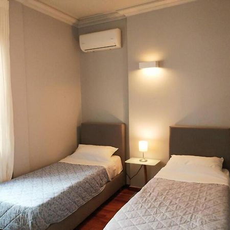 Lovely Apartment In Plaka Athens Exterior photo