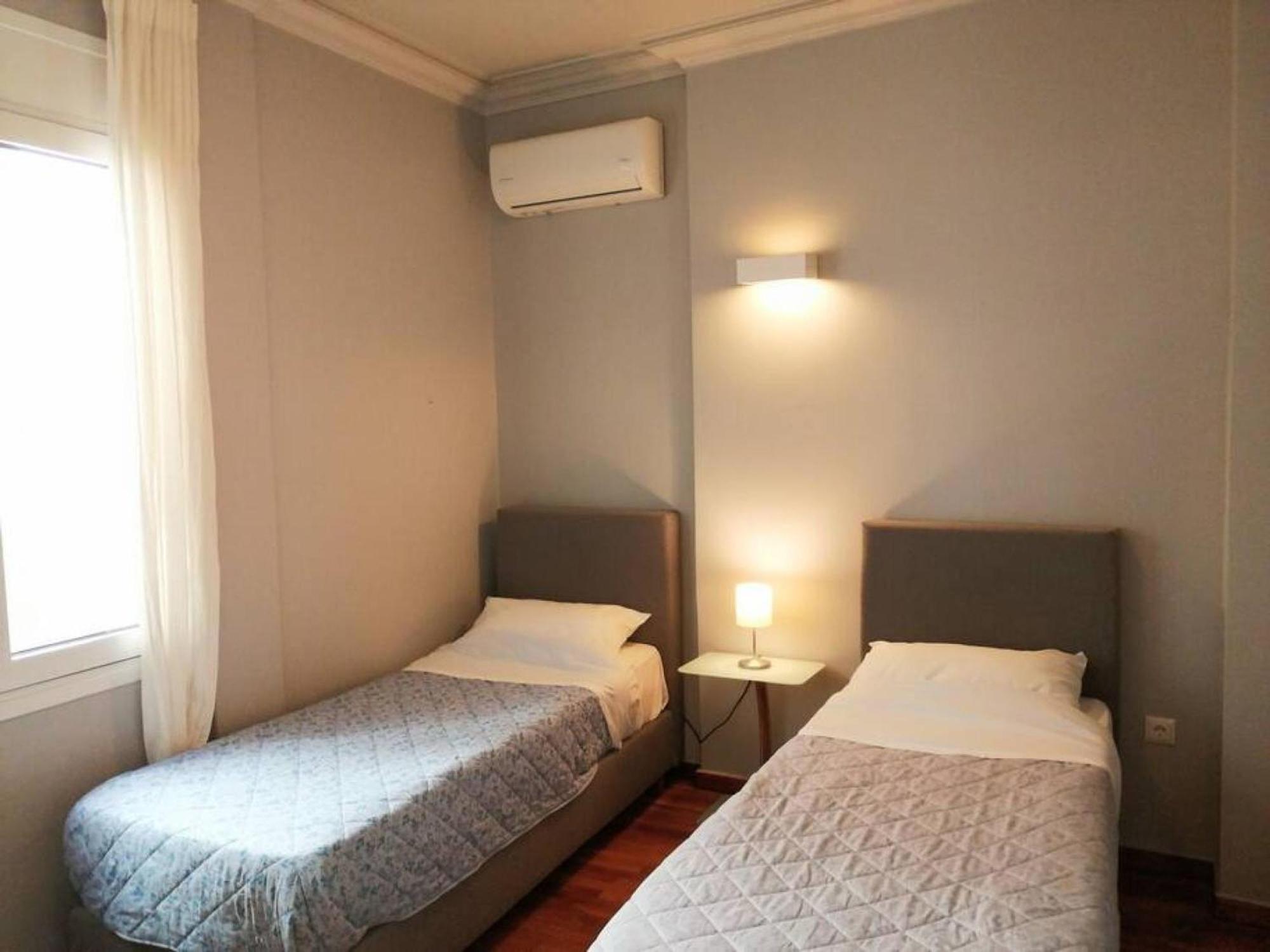 Lovely Apartment In Plaka Athens Exterior photo