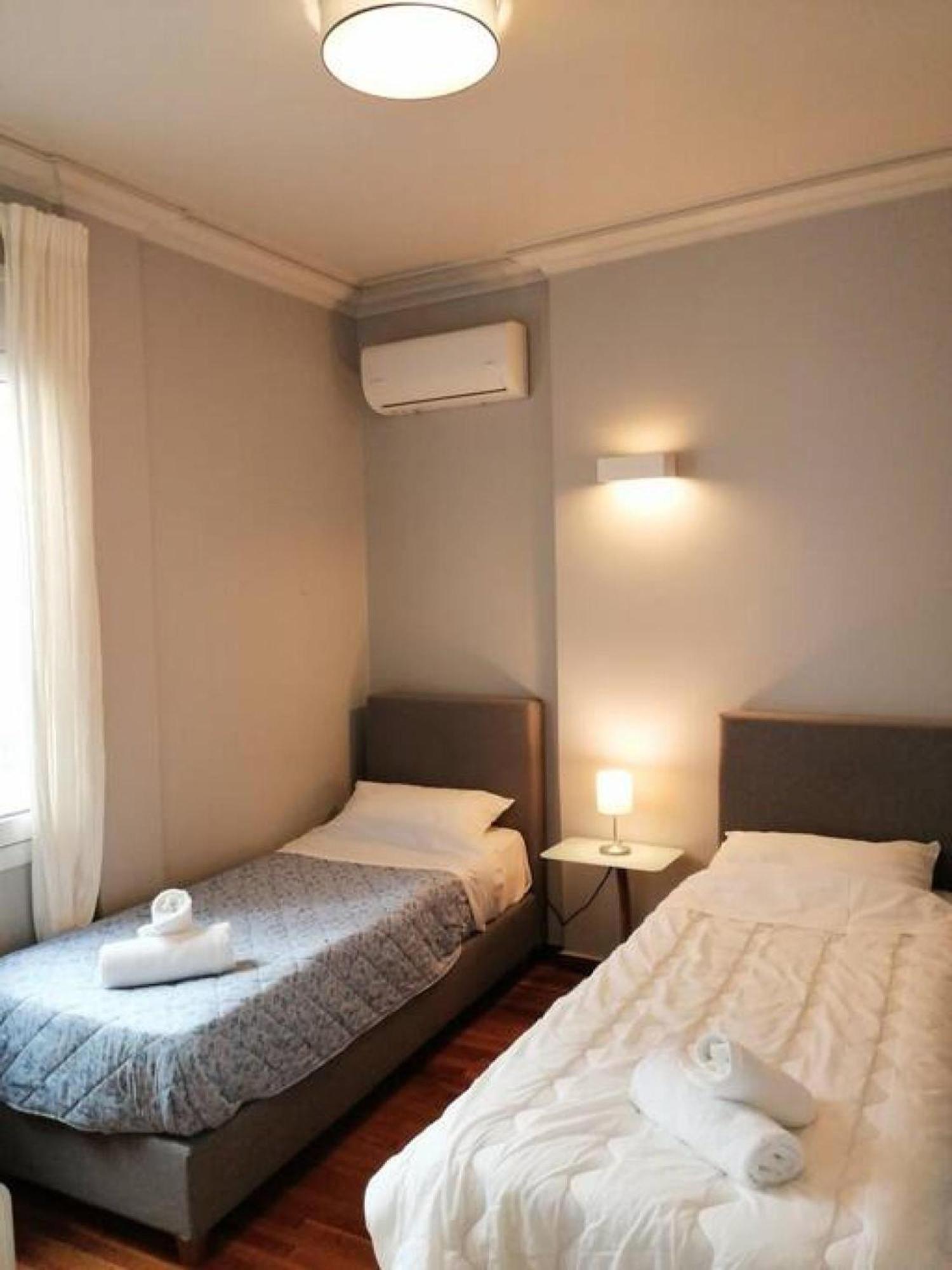 Lovely Apartment In Plaka Athens Exterior photo